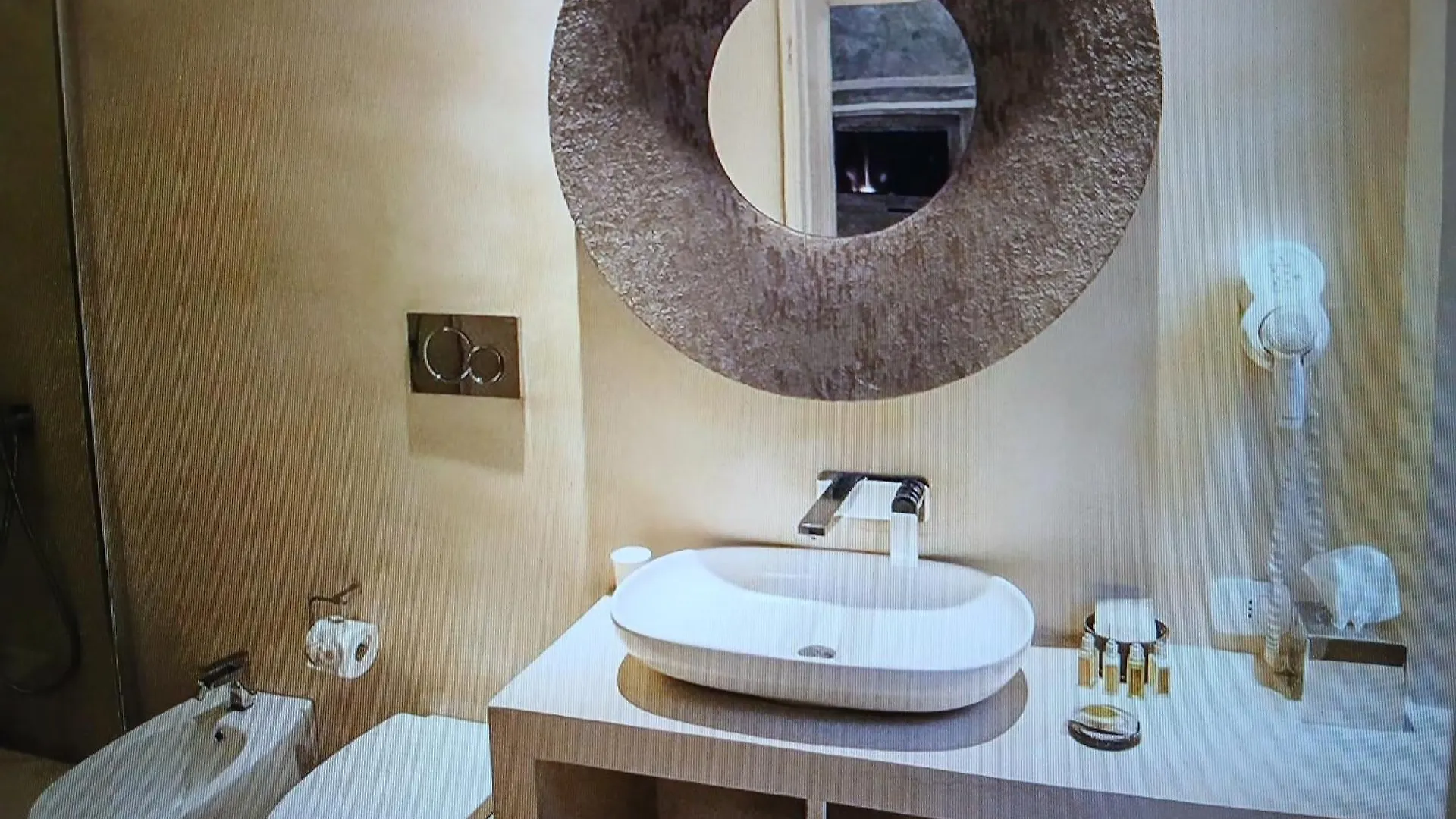 Luxury Apartment Geta 15 Percent Dscount - Message Me On Whatsap - Check The Photo For Details! Rome